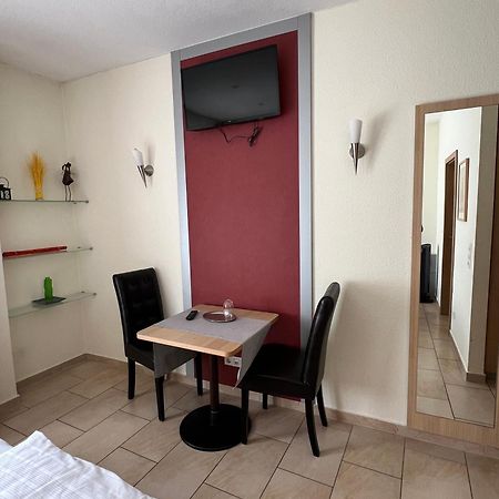 Hotel Pfaelzer Hof Enkenbach-Alsenborn Kültér fotó